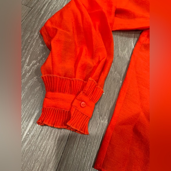 H&M Scarlet Blouse with Ruffle Trim - Picture 6 of 10